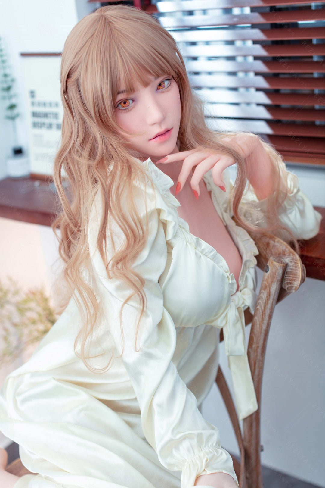 Iris muñeca sexual (Bezlya Doll 160 cm copa C 2.1 silicona)