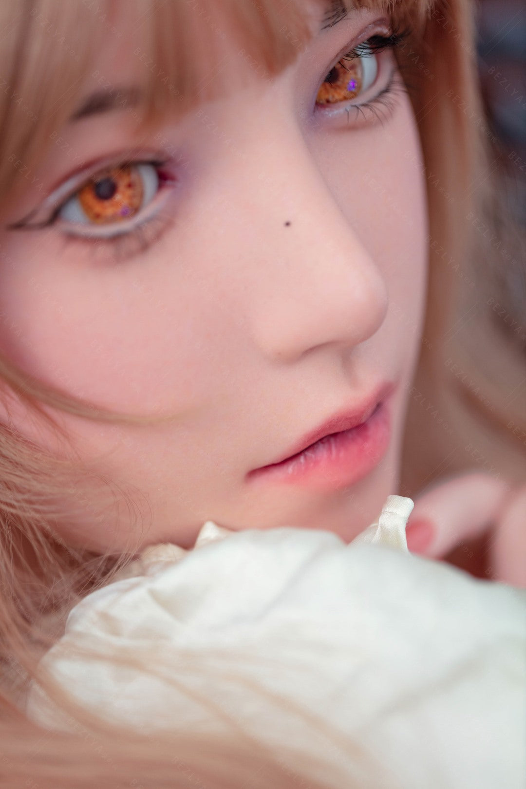 Iris muñeca sexual (Bezlya Doll 160 cm copa C 2.1 silicona)