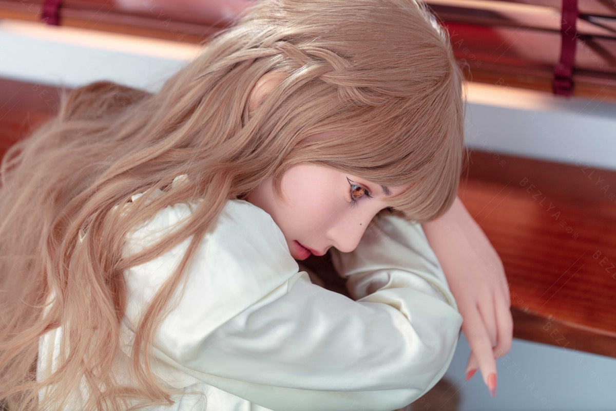 Iris muñeca sexual (Bezlya Doll 160 cm copa C 2.1 silicona)