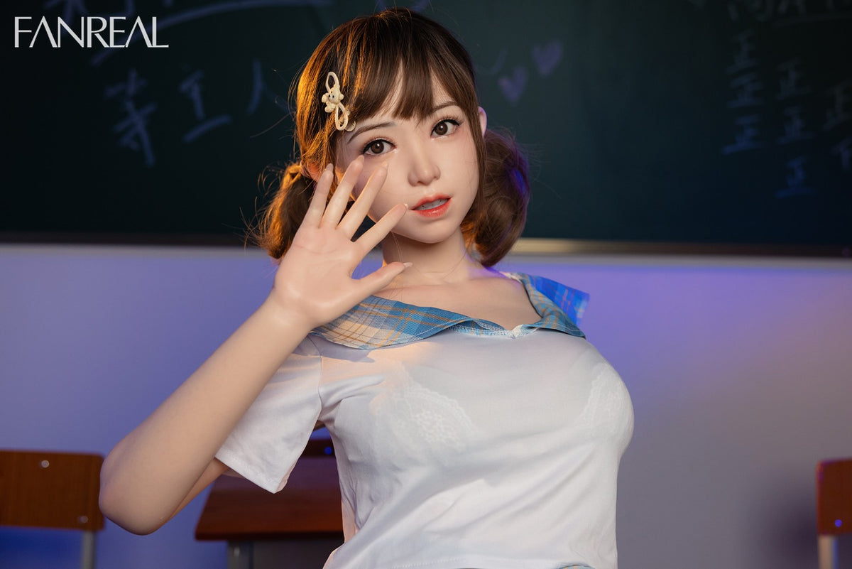 Mes muñeca sexual (FanReal Doll 155 cm copa F de silicona)