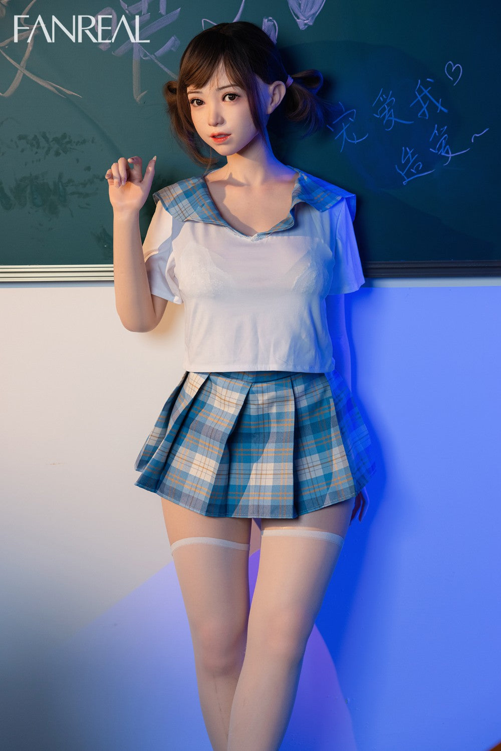 Mes muñeca sexual (FanReal Doll 155 cm copa F de silicona)