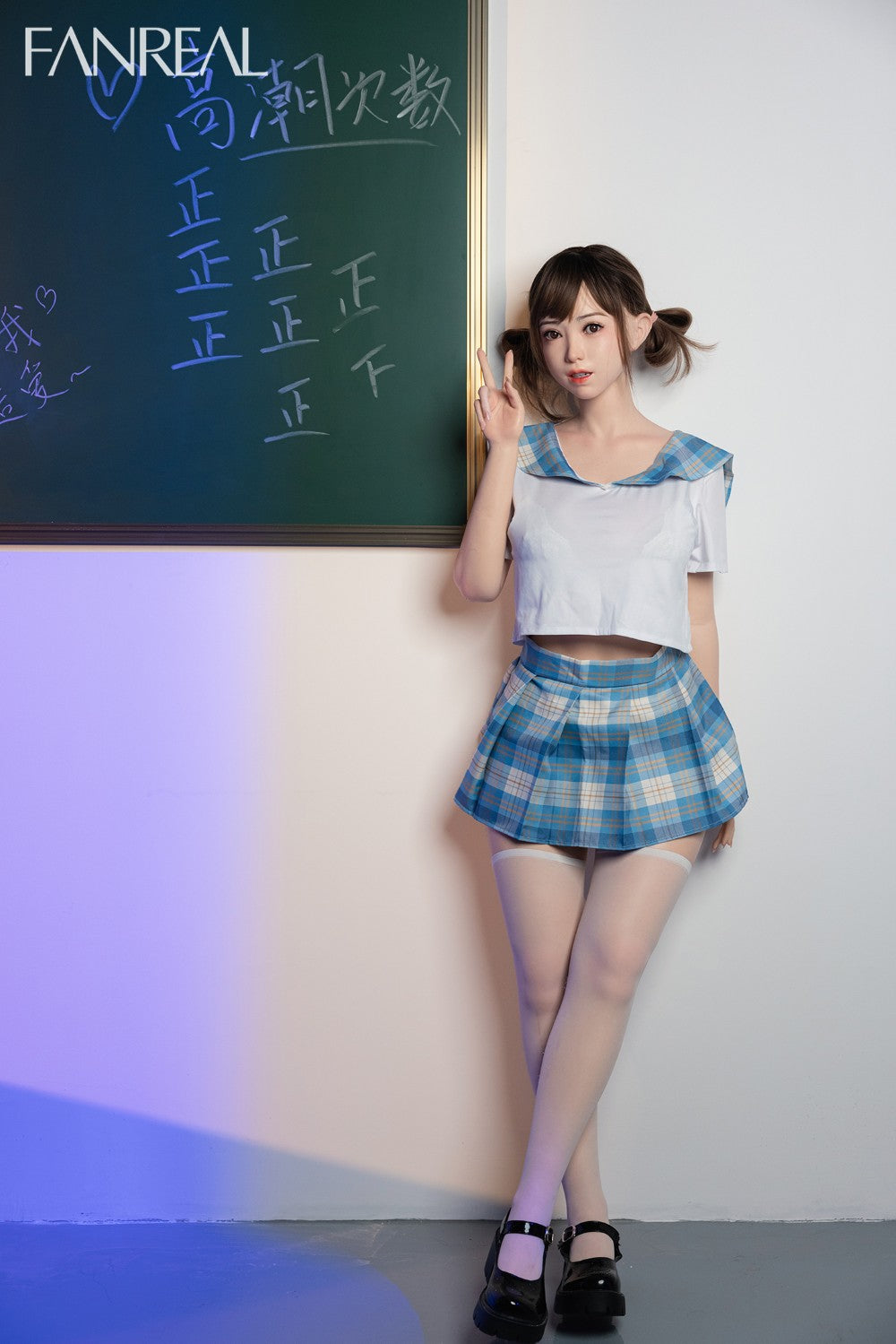 Mes muñeca sexual (FanReal Doll 155 cm copa F de silicona)