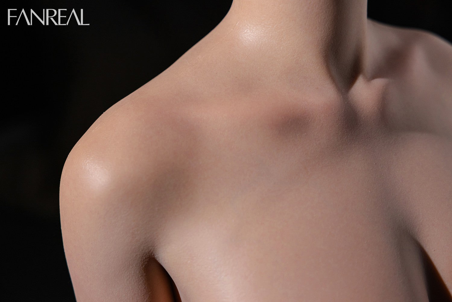 María muñeca sexual (FanReal Doll 155 cm copa F de silicona)