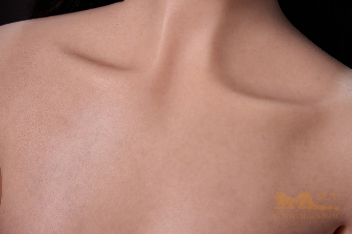 Yuna Sexdocka (Irontech Doll 153cm E-Kupa T1 Silikon)