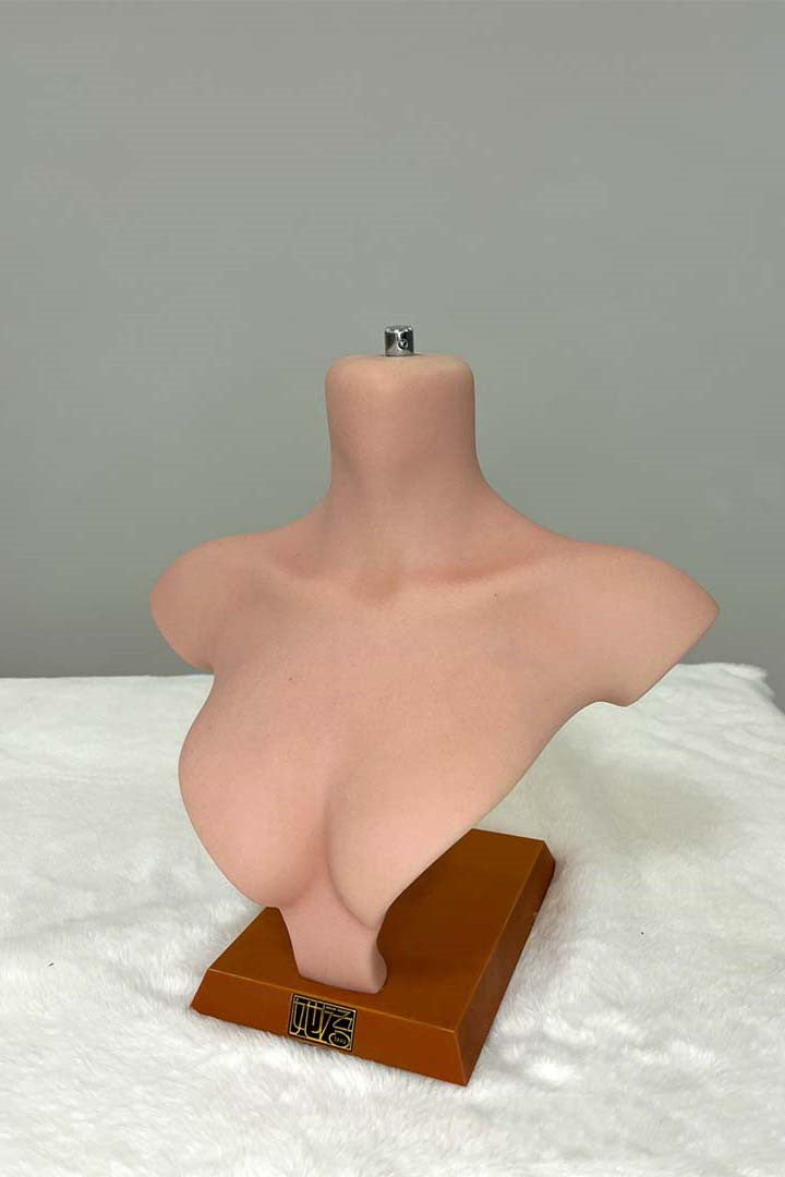 tribuna principal (Tayu-Doll Silicona)