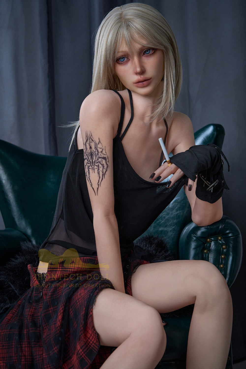 Muralla exterior muñeca sexual (Irontech Doll 161 cm B-Copa B1 Silicona)