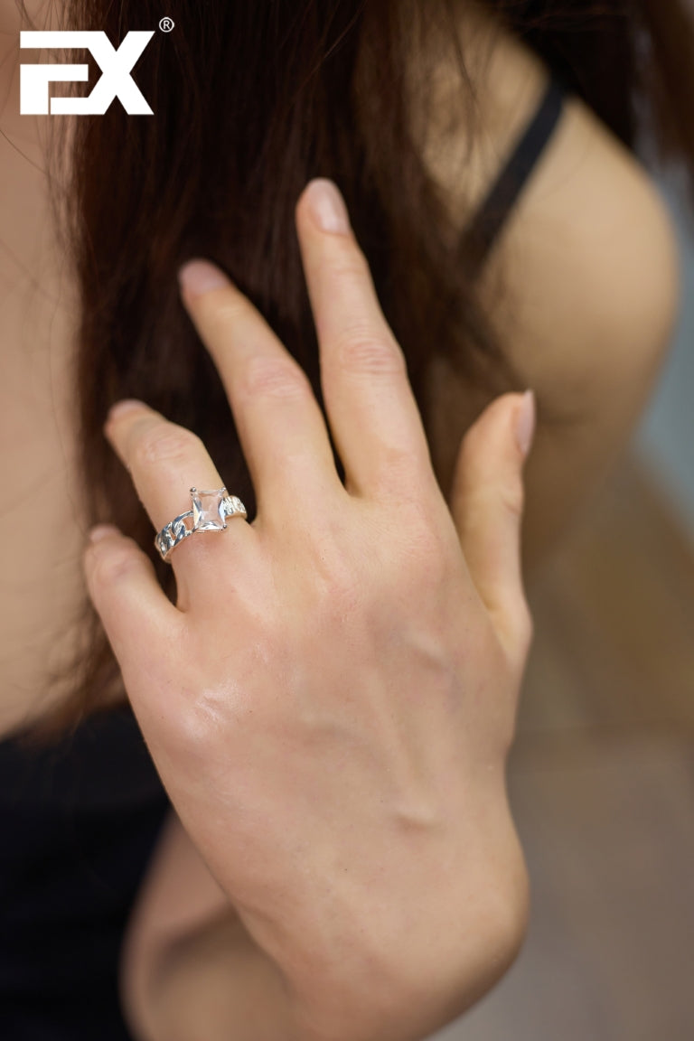 Monique V2 Sex doll (EXDoll 162cm B-cup #Exclone silicone)