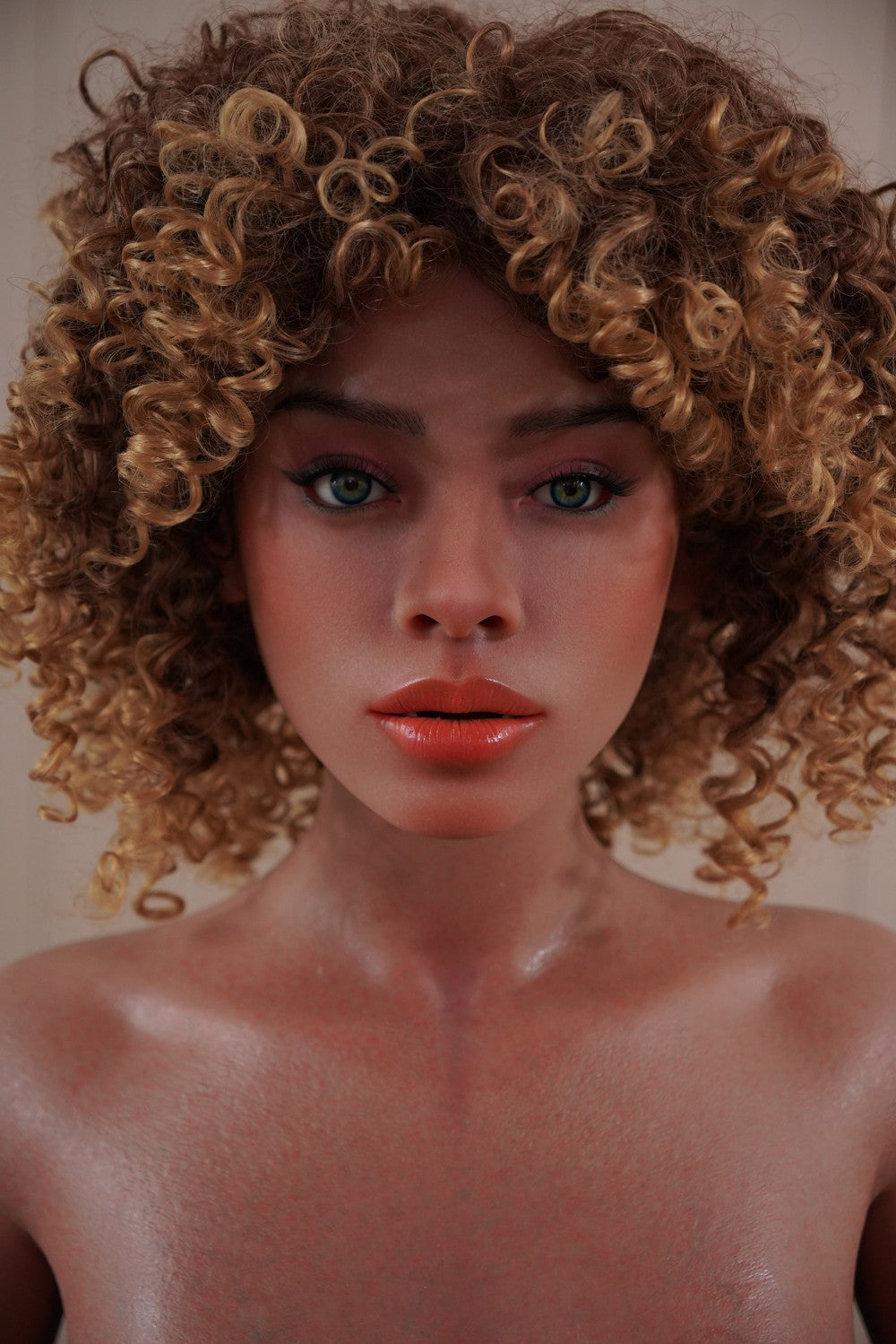 Destino muñeca sexual (Galatea Doll 164 cm Copa B #116 Silicona)