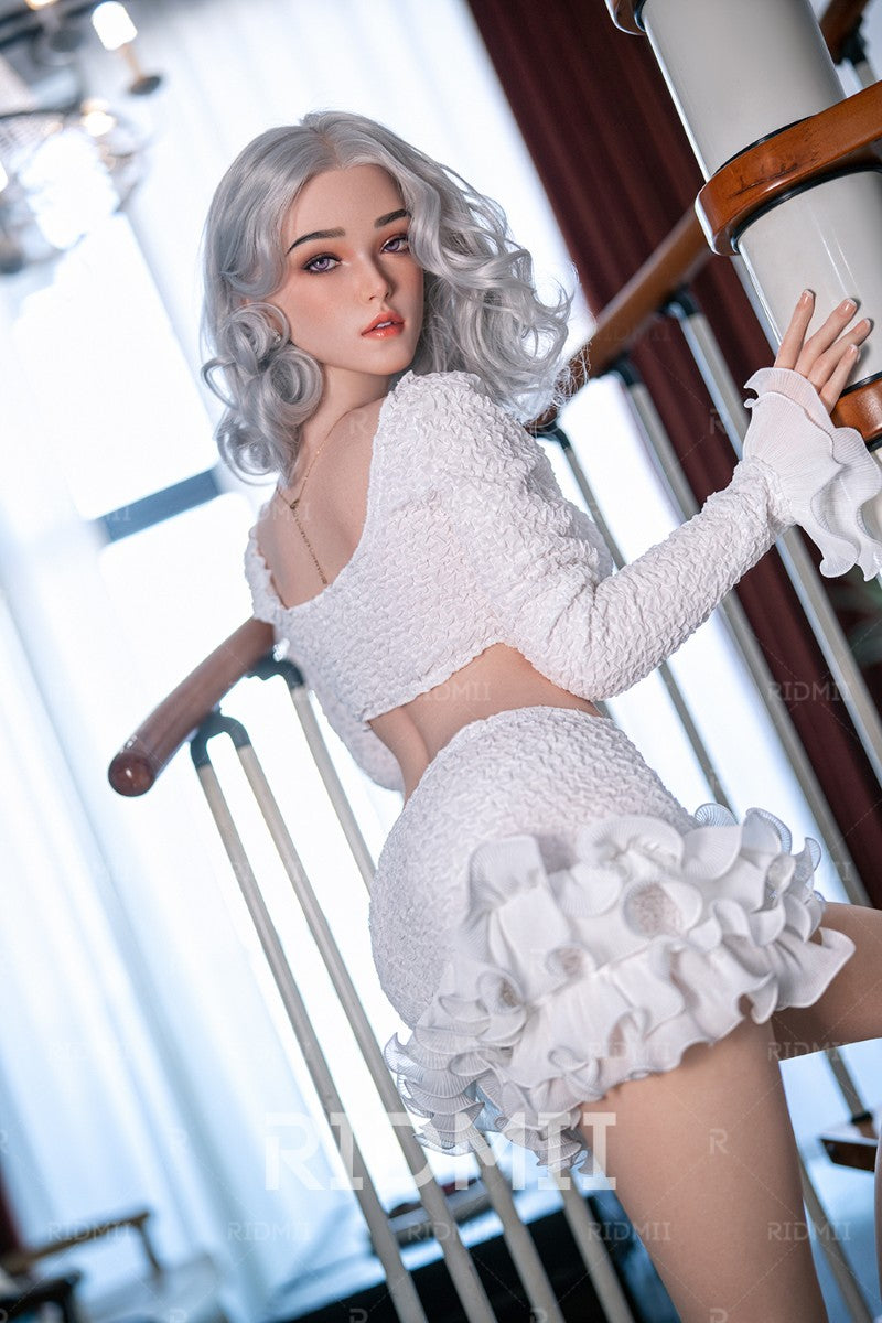 arin muñeca sexual (Ridmii Doll 164 cm copa C de silicona)