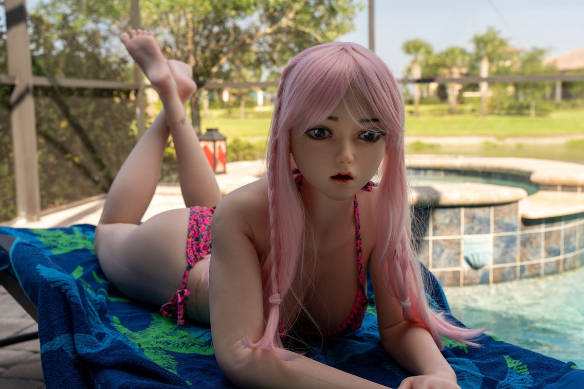 Anna-May (Doll Forever Copa E de silicona de 160 cm)