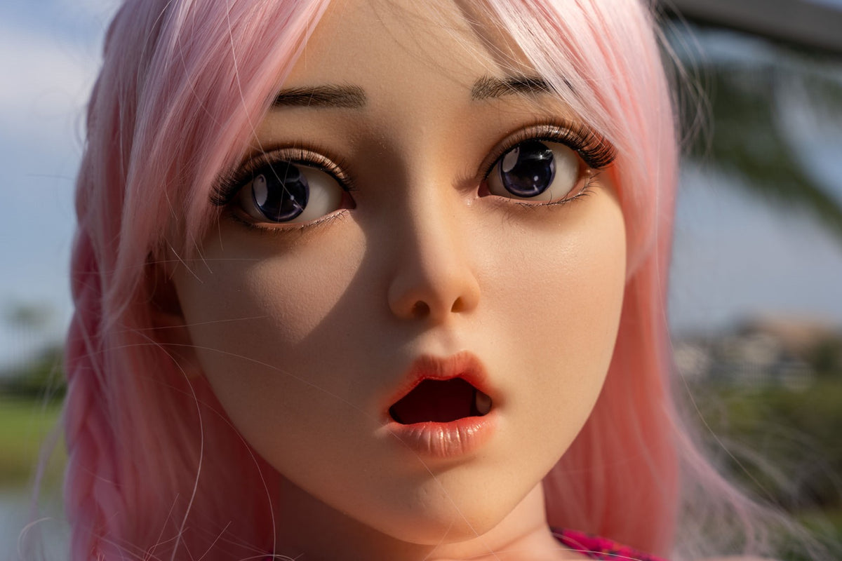 Anna-May (Doll Forever Copa E de silicona de 160 cm)