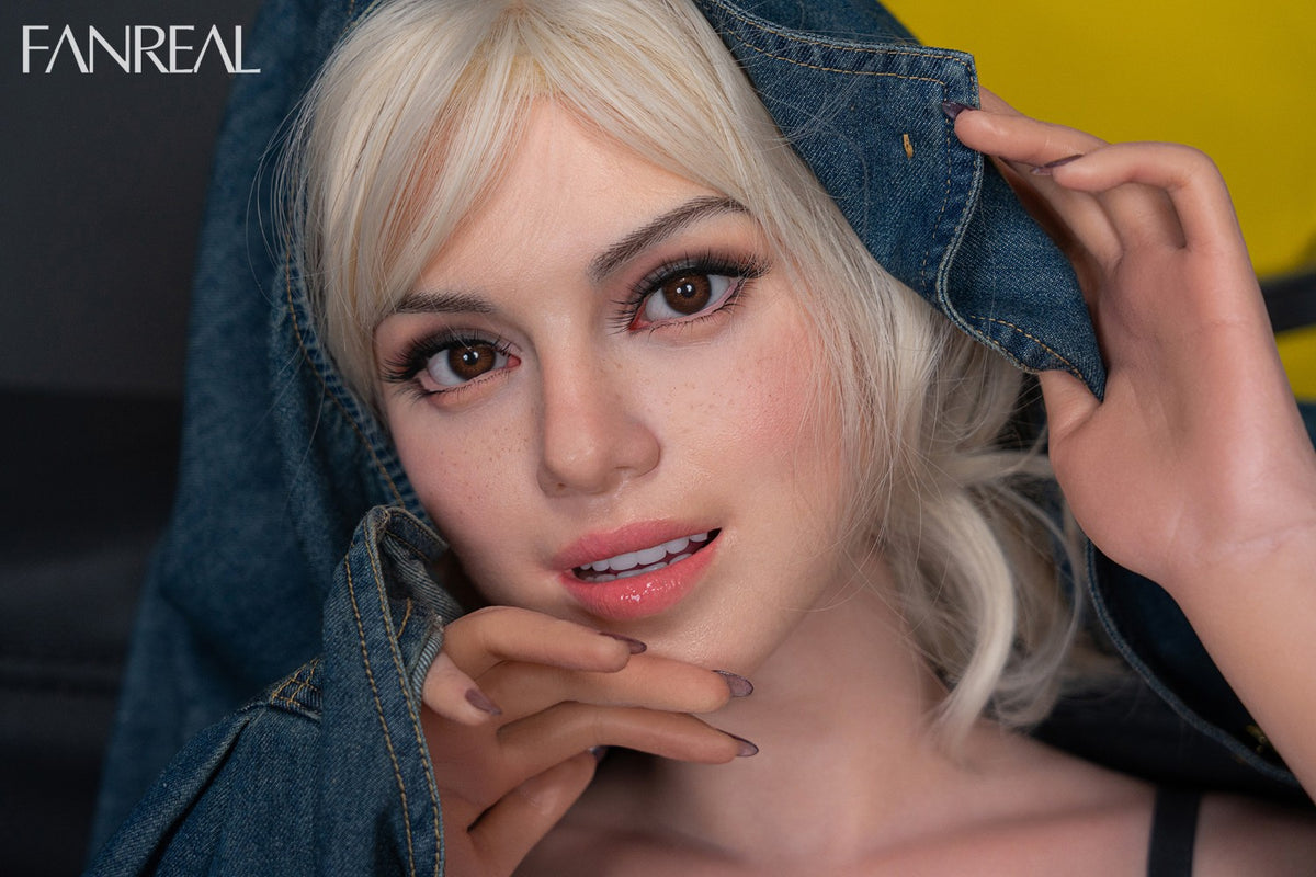 Maria Sex doll (FanReal Doll 155cm F-cup silicone)