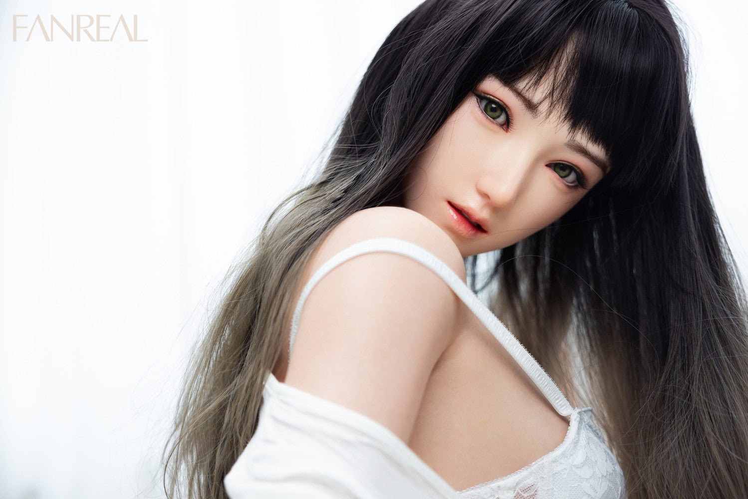 Jia muñeca sexual (FanReal Doll 158 cm B-CUP Silicona)