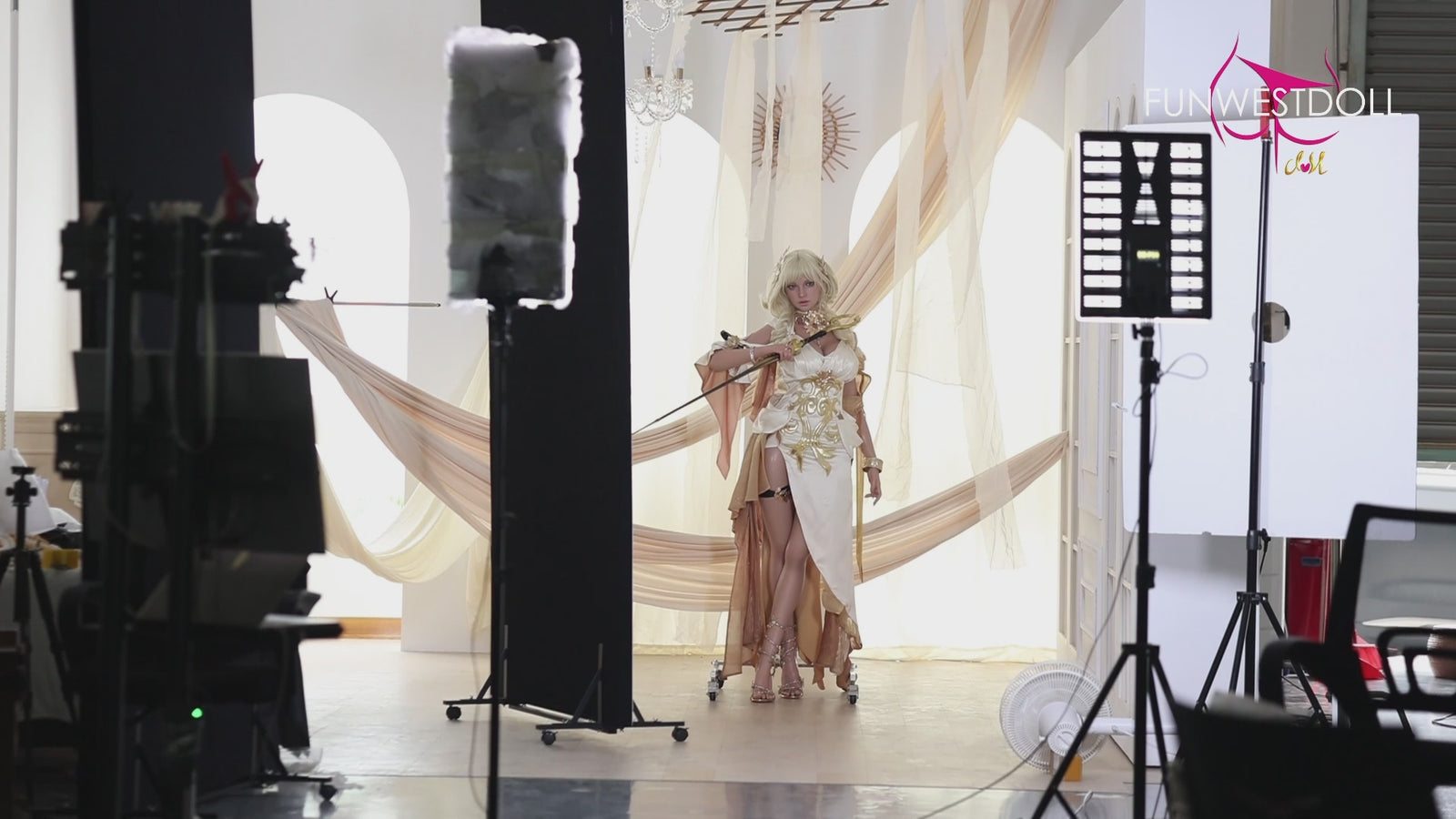 Bella muñeca sexual (FunWest Doll Copa G de 157 cm #037SJ RST silicona)