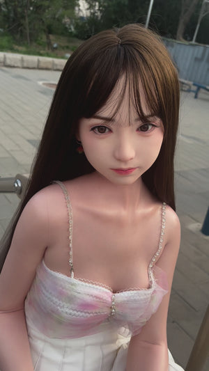 Mes muñeca sexual (FanReal Doll 153 cm B-CUP Silicona)