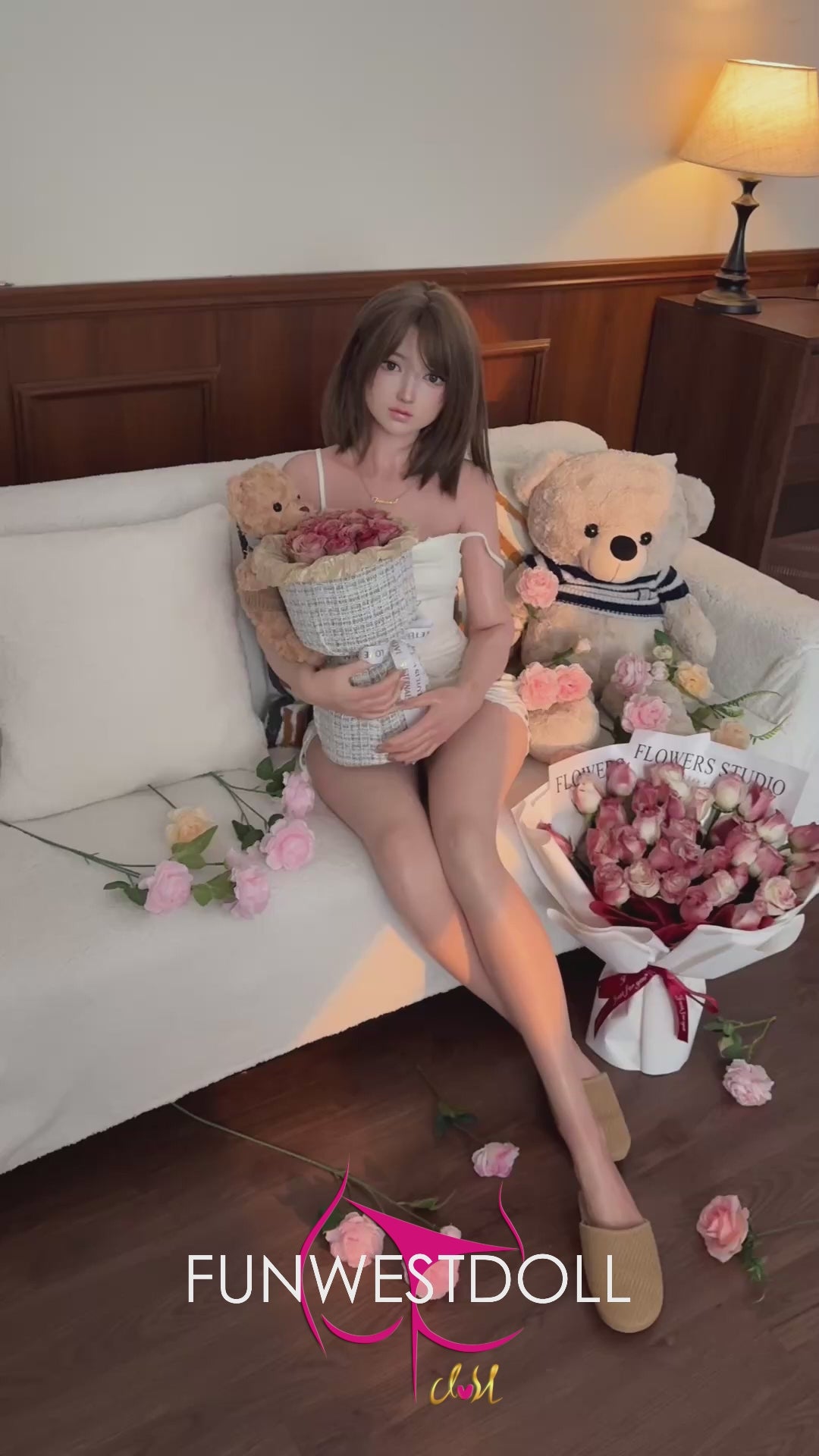 Amy Sex doll (FunWest Doll 159cm A-cup #041S silicone)