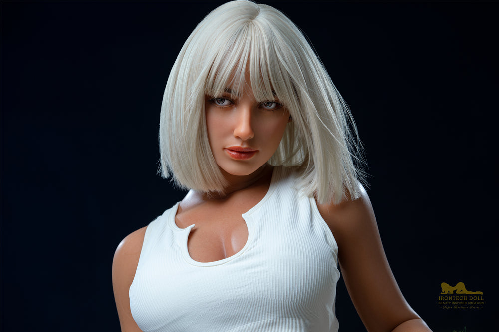steffi muñeca sexual (Irontech Doll 164cm e-cup S17 silicona)