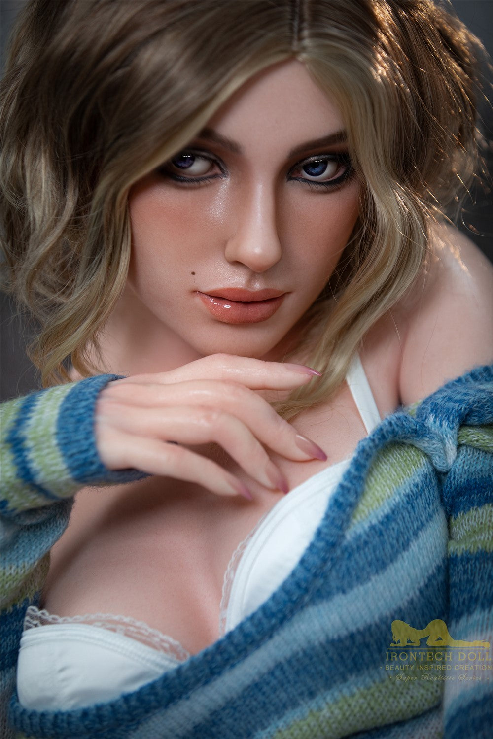 Lota muñeca sexual (Irontech Doll 152 cm Copa A S17 Silicona)
